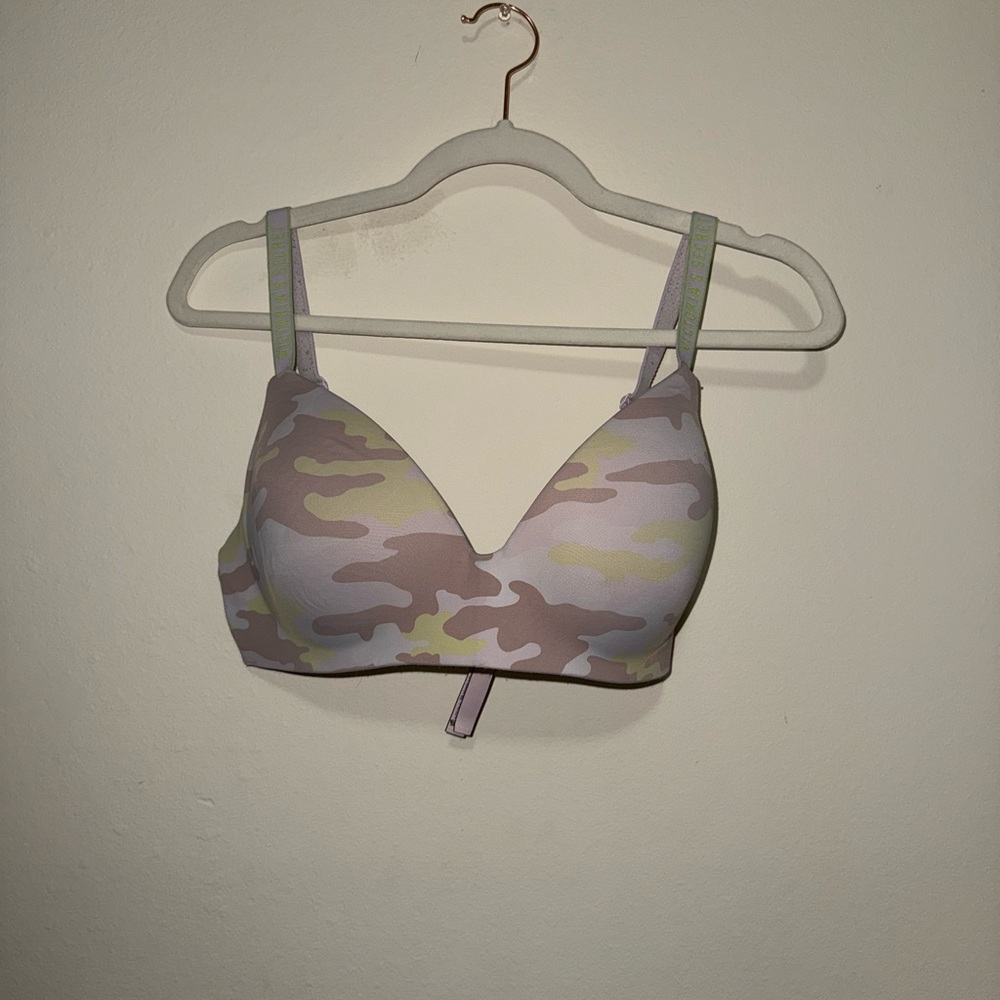Camouflage Print Women's Bra